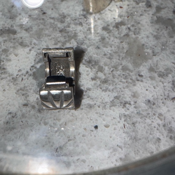 12 Pandora Beads - Picture 5 of 10